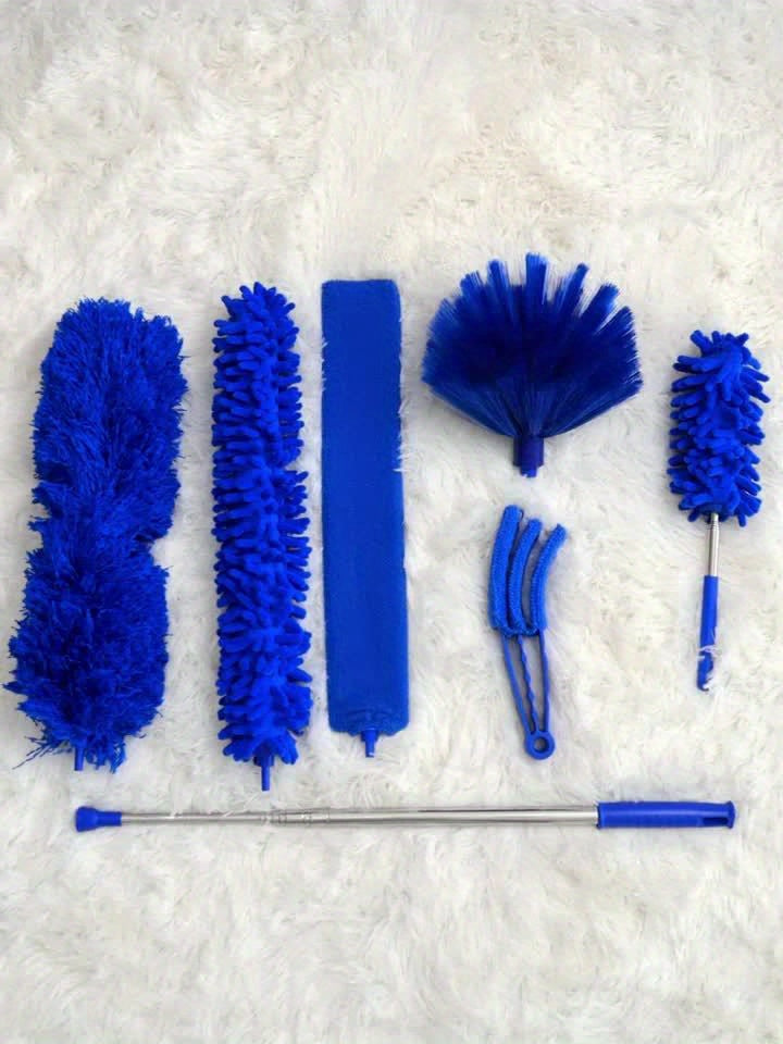 Extended Microfiber Brush for Cleaning Dust, Spider Webs, And Hard-To- Areas in The Home